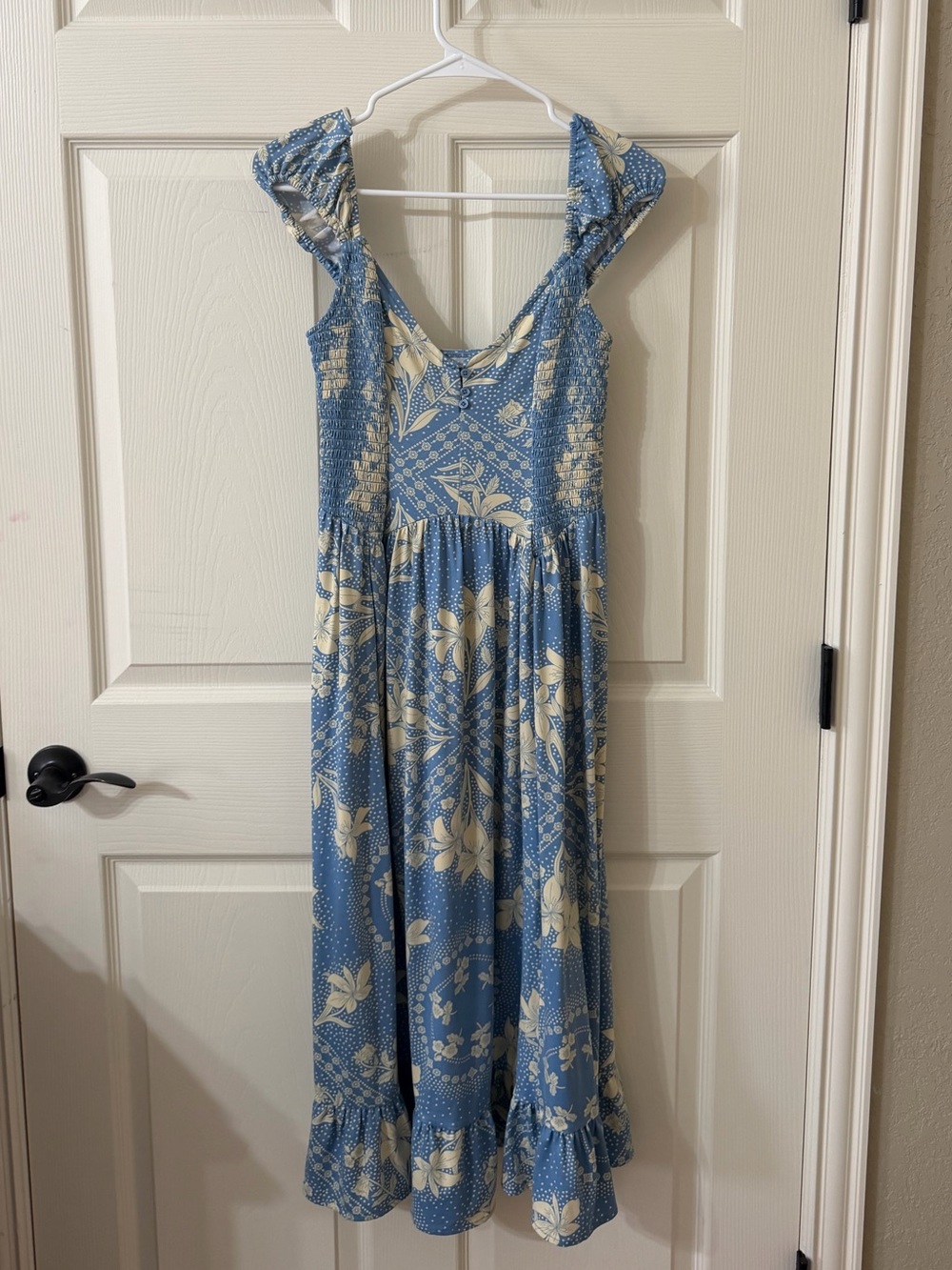 Urban outfitters Blue Floral Ruffled Sundress (ONLY WORN ONCE)